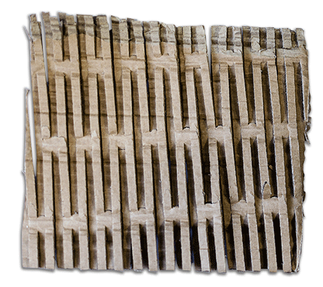 Pappkartons bekommen in der Nolte-Logistik als Füllmaterial ein zweites Leben Gestanzte Pappe (Füllmaterial für Versand)